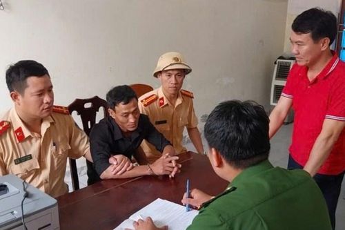 Đối tượng truy nã vì tội gây rối trật tự công cộng 'sa lưới'