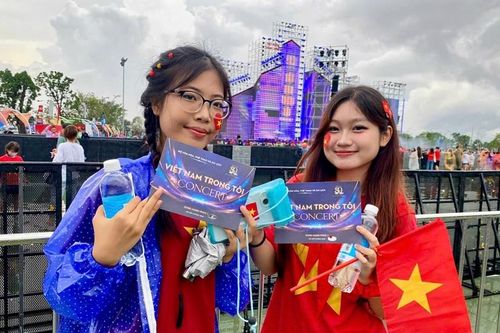 Trước giờ biểu diễn Concert 'Việt Nam trong tôi'