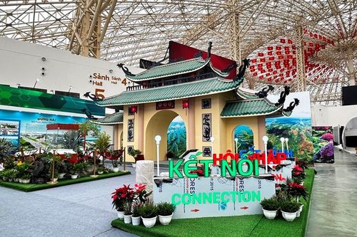 Ảnh hưởng bão số 5, điều chỉnh địa điểm khai mạc Triển lãm Thành tựu đất nước