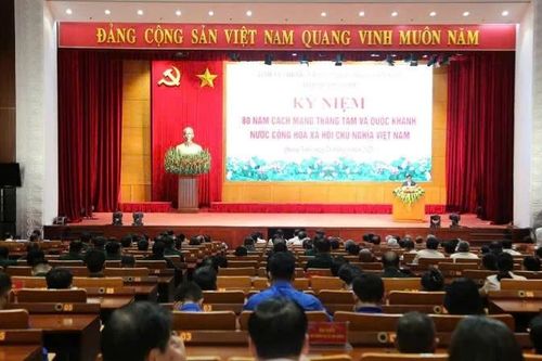 Quảng Ninh kỷ niệm 80 năm Cách mạng Tháng Tám và Quốc khánh 2/9
