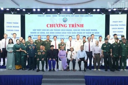 Lạng Sơn gặp mặt các lão thành cách mạng, người có công nhân dịp 80 năm Ngày Quốc khánh