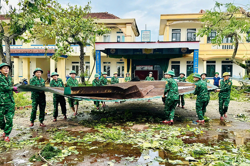 Hà Tĩnh: Bão số 5 làm 156 cơ sở giáo dục bị hư hỏng