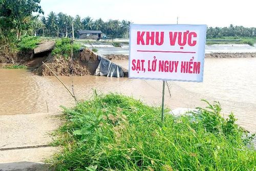 Vĩnh Long công bố tình huống khẩn cấp sạt lở đê bao Bắc rạch Trà Cú