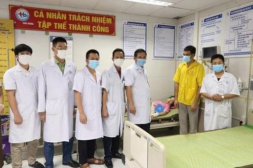 Lần đầu tiên phẫu thuật thành công ca giãn não thất ở tuyến tỉnh