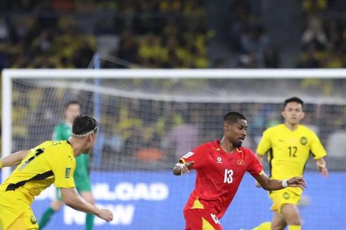 Cầu thủ Việt kiều đổ bộ V-League