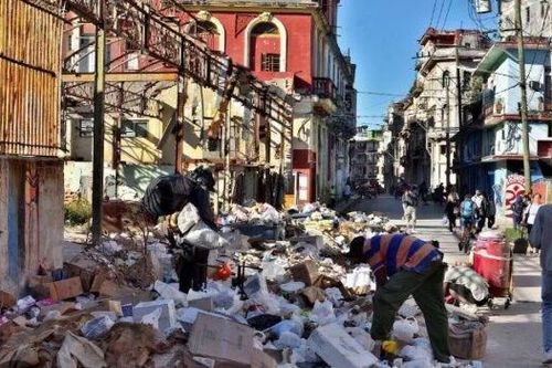 Những thợ săn 'kho báu' ở thủ đô Cuba