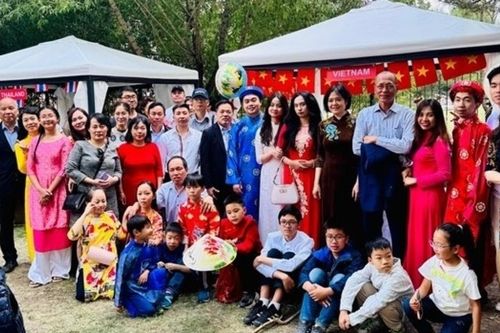 Kỷ niệm 30 năm Việt Nam gia nhập ASEAN tại Kazakhstan