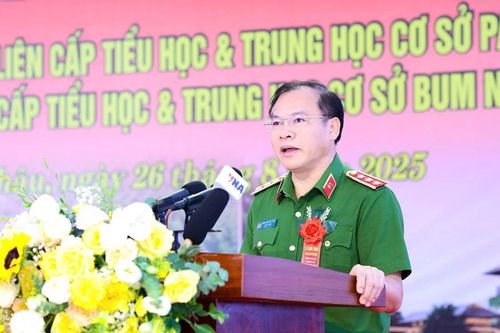 Thứ trưởng Bộ Công an dự lễ khởi công hai trường nội trú vùng biên Lai Châu
