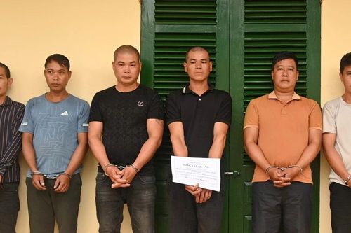 Đối tượng chủ mưu 'giúp' người nước ngoài nhập cảnh trái phép tới Đồn Biên phòng đầu thú