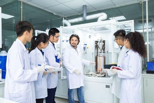 Đại học Phenikaa và lợi thế khác biệt của chương trình Sau đại học