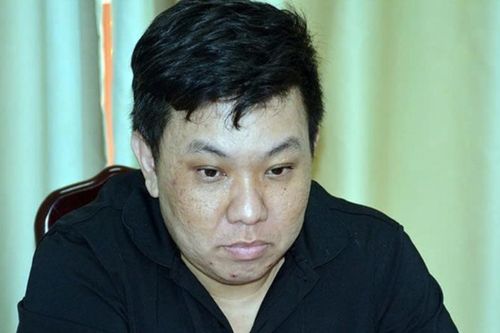 Bắt đối tượng giả danh sĩ quan quân đội để lừa tình, tiền nhiều người