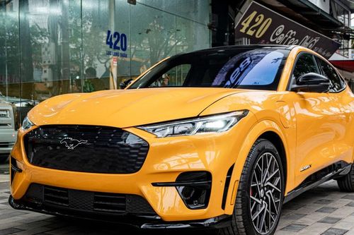 Xe điện cao cấp vượt mặt Vinfast ra mắt Việt Nam: Sạc một lần chạy 550km