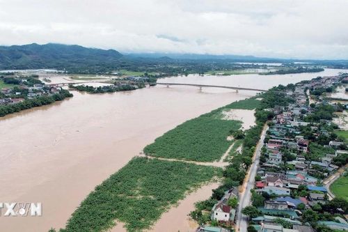Mực nước trên các sông lên cao, Thanh Hóa liên tiếp phát lệnh báo động