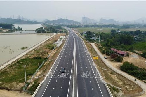 Mở tuyến cao tốc Bắc - Nam đoạn qua các tỉnh từ Thanh Hóa đến Hà Tĩnh