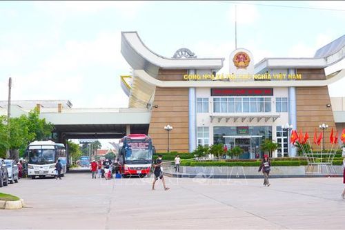 Cửa ngõ Tây Nam vươn mình hội nhập (Bài 2)