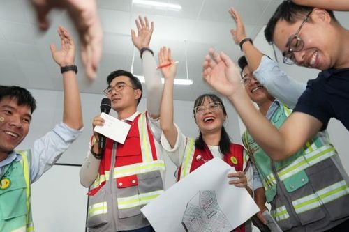 Phần thưởng 6 tháng lương và cam kết minh bạch tại Coteccons
