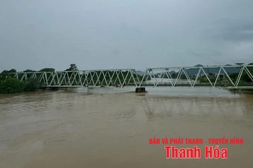 Tăng mức báo động II trên sông Lèn tại trạm Thủy văn Lèn