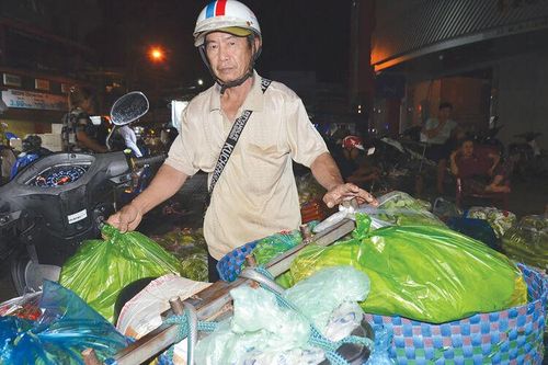Một đêm ở chợ đầu mối - Bài cuối: Những phận người mưu sinh