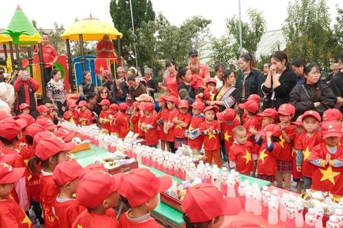 Xã Lao Chải đưa vào sử dụng công trình sân chơi cho em trị giá 250 triệu đồng