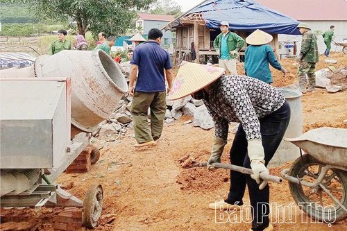 Sắp xếp ổn định dân cư gắn với đầu tư hạ tầng ở vùng đồng bào dân tộc thiểu số
