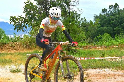 Đoàn Phú Thọ giành 1 Huy chương Bạc cá nhân, 1 Huy chương Bạc đồng đội nội dung Băng đồng Olympic