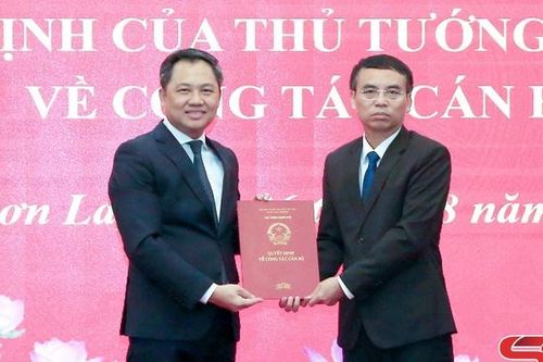 Công bố Quyết định của Thủ tướng Chính phủ phê chuẩn kết quả bầu chức vụ Phó Chủ tịch UBND tỉnh Sơn La