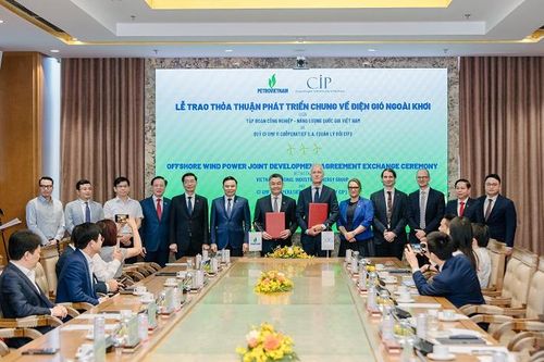 Petrovietnam và Copenhagen Infrastructure Partners ký thỏa thuận phát triển điện gió ngoài khơi