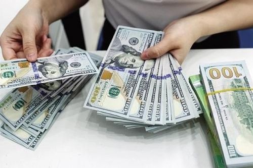 Tỷ giá USD hôm nay (26/8): Thế giới tăng, 'chợ đen' giảm mạnh ở cả 2 chiều mua và bán