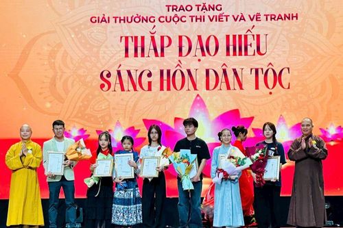 TP.HCM đạt giải Nhì tại cuộc thi sáng tác 'Thắp đạo hiếu - Sáng hồn dân tộc'