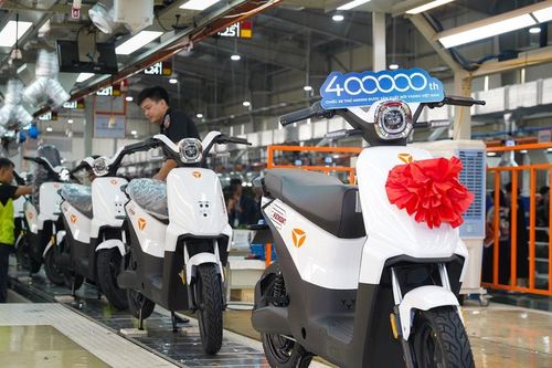 Yadea chính thức xuất xưởng chiếc xe hai bánh điện thứ 400.000 tại Việt Nam