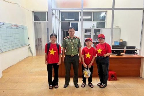 Phòng ngừa trẻ em bị lạc khi tham gia các hoạt động dịp Lễ kỷ niệm A80