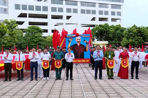 Khí thế sôi nổi tại Đại hội Thể thao Vĩnh Thanh