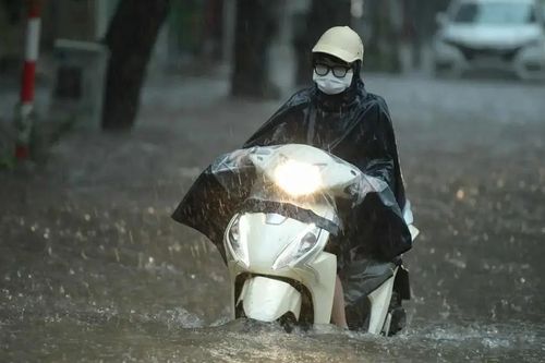 Lưu ý kiểm tra xe máy sau khi đi qua vùng ngập nước
