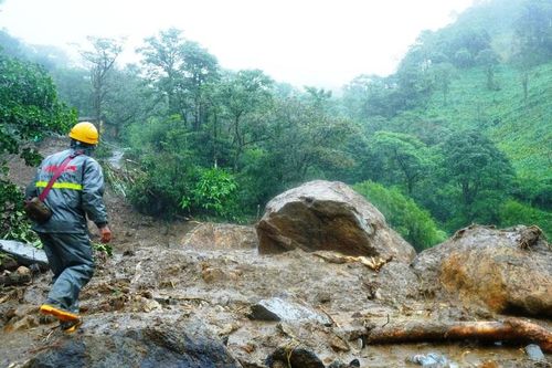 Lào Cai: Mưa lũ làm 2 người chết và mất tích, 1 người bị thương nặng