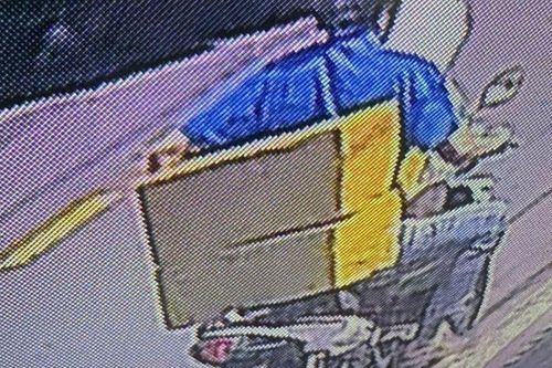 Ba đối tượng giả danh nhân viên giao hàng, 'phù phép' đơn hàng 0 đồng chiếm đoạt hơn 58 triệu