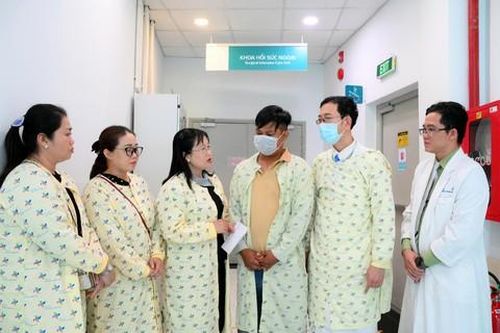 Vụ chồng tạt xăng đốt vợ và 2 con tại Tây Ninh: Hung thủ đã tử vong do bỏng nặng