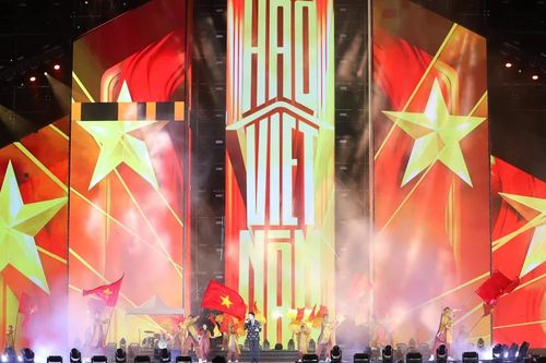 Concert 'Việt Nam trong tôi': Nơi tình yêu dân tộc lan tỏa bằng âm nhạc