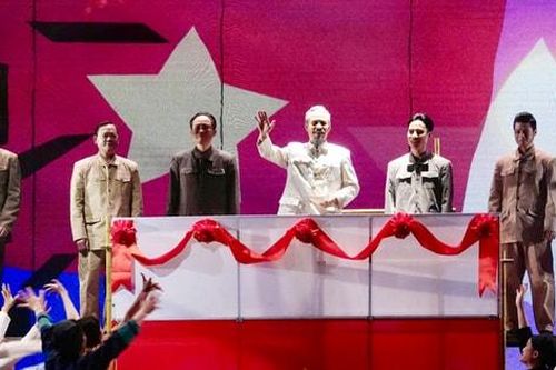 Hiện thực hóa bộ sử thi nghệ thuật về hình tượng Bác Hồ