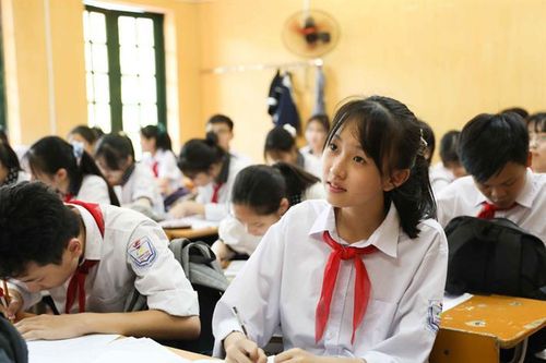 Hà Nội tựu trường trước khai giảng 1 tuần, yêu cầu tăng cường an ninh, an toàn trường học