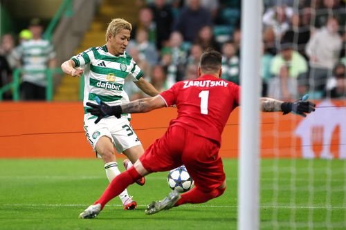 Sao Nhật Bản 'đá bay' 50 triệu bảng ở Champions League