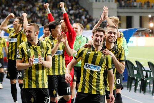 Địa chấn ở Champions League