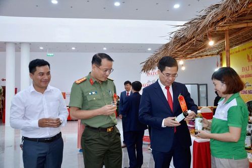 Hàng trăm sản phẩm OCOP tham gia trưng bày dịp lễ Quốc khánh