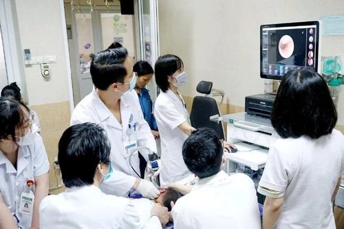 Điều chỉnh chính sách, mở rộng bao phủ bảo hiểm y tế