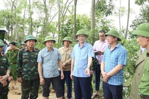 Lãnh đạo tỉnh Thanh Hóa kiểm tra, chỉ đạo khắc phục sự cố đê sông Hoàng