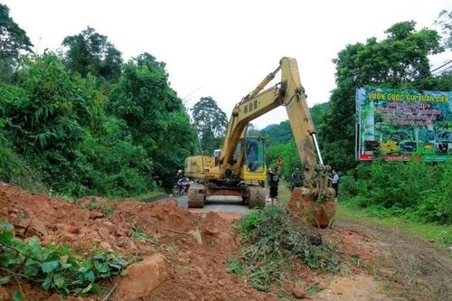 Thanh Hóa: Sạt lở nghiêm trọng trên Quốc lộ 47