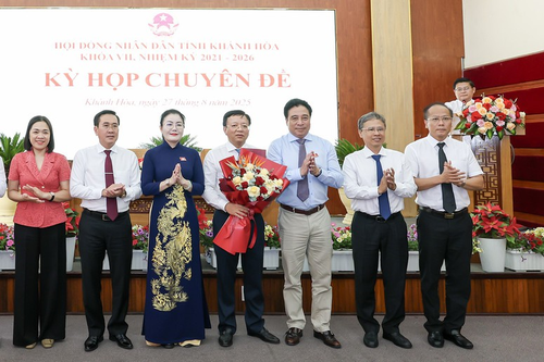Đồng chí Lê Huyền được bầu giữ chức Phó chủ tịch UBND tỉnh Khánh Hòa