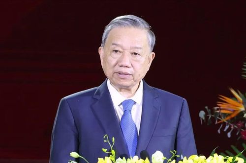 Bộ Nội vụ cần xây dựng đội ngũ cán bộ, công chức tinh gọn, chất lượng cao