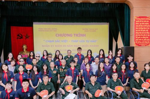 Yêu nước không chỉ dừng lại ở cảm xúc!