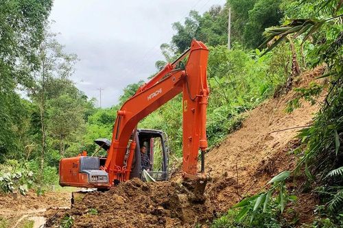 Một xã vùng biên ở Thanh Hóa đang bị cô lập hoàn toàn