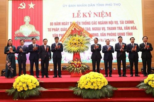 Tỉnh Phú Thọ kỷ niệm 80 năm ngày truyền thống các ngành khối cơ quan nhà nước